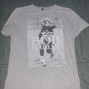 Bob Marley t-shirt